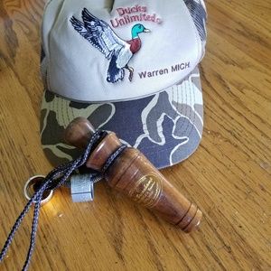 DUCKS UNLIMITED HAT + DUCK CALL